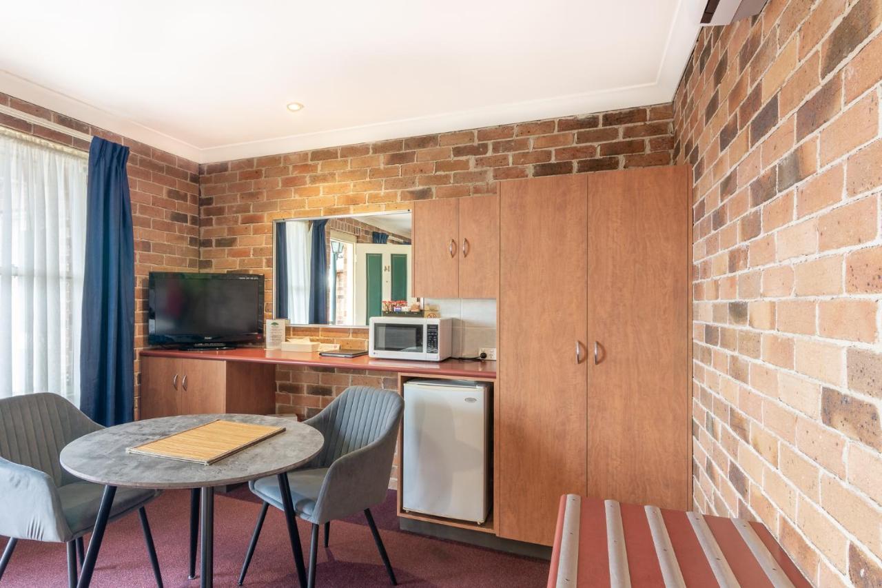 Cedar Lodge Motel Armidale Exterior photo