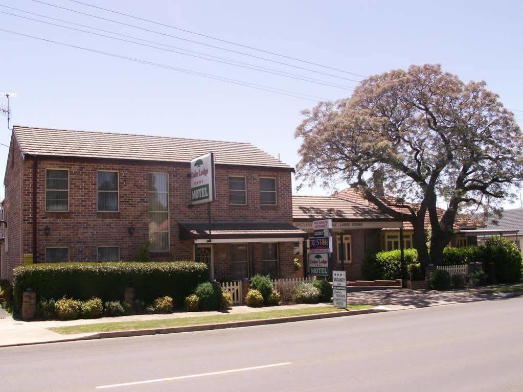 Cedar Lodge Motel Armidale Exterior photo